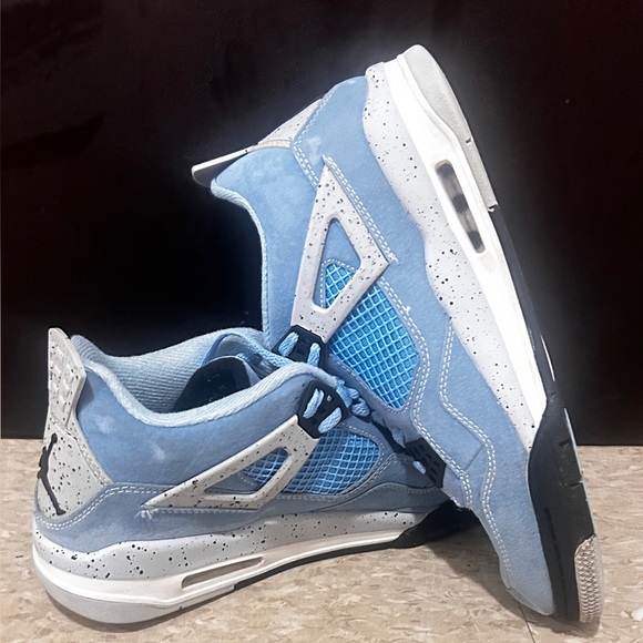 retro 4s university blue